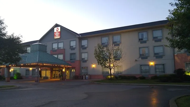 Best Western Plus Travel Hotel Toronto Airport 3*,