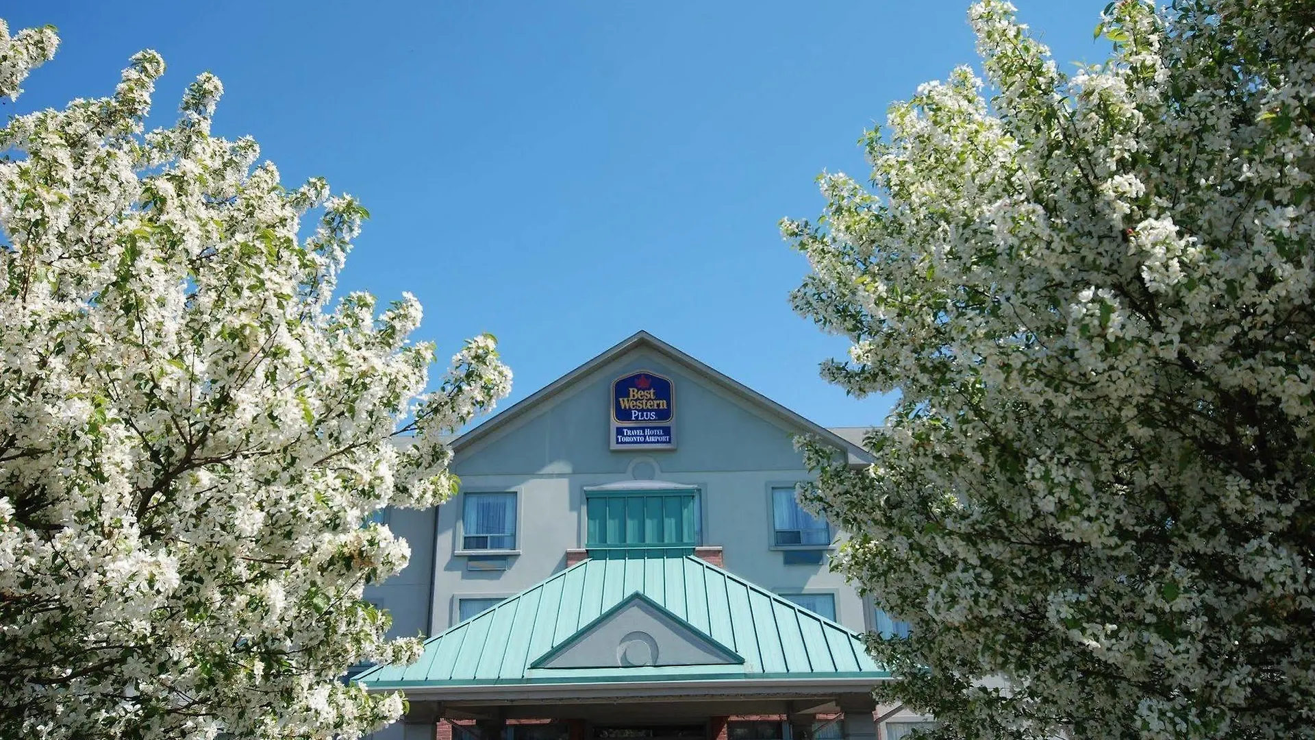 Best Western Plus Travel Hotel Toronto Airport