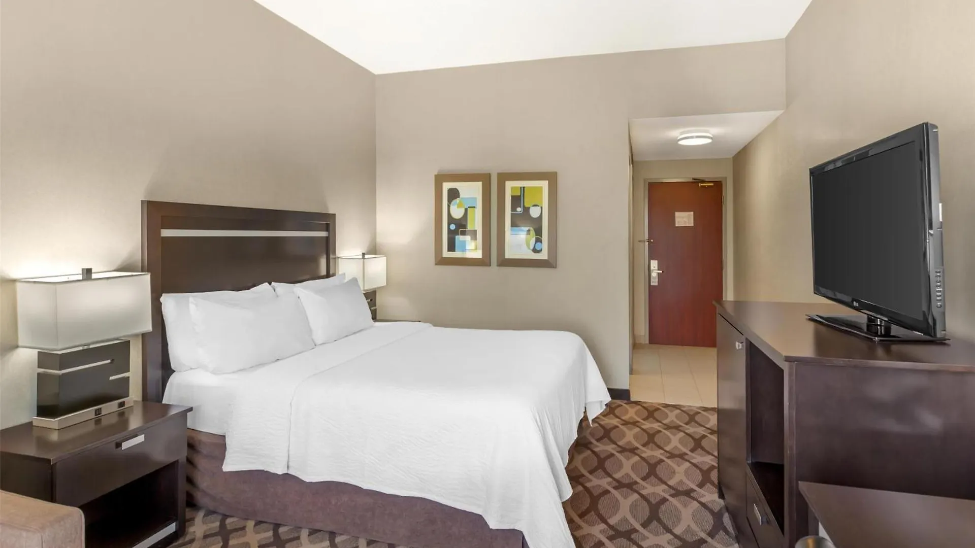 Best Western Plus Travel Hotel Toronto Airport 3*,  Canada