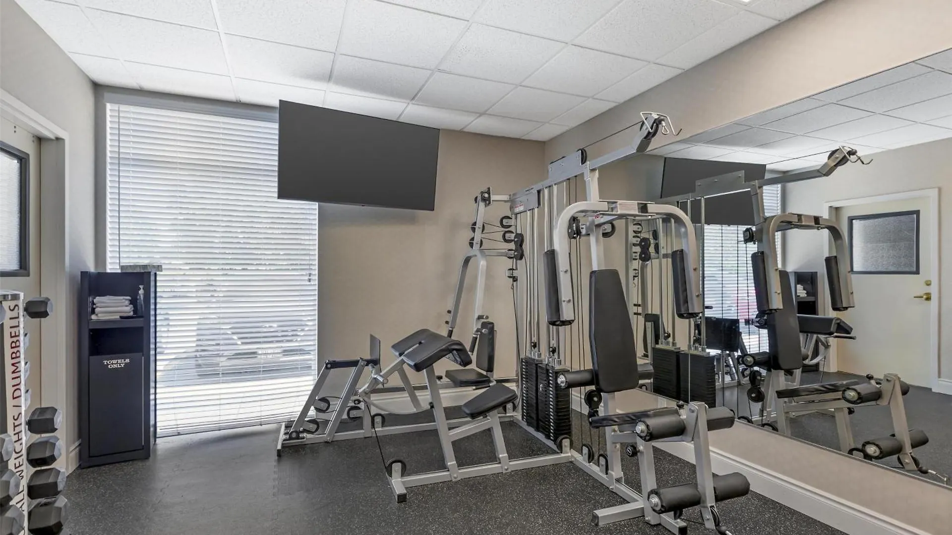 Best Western Plus Travel Hotel Toronto Airport