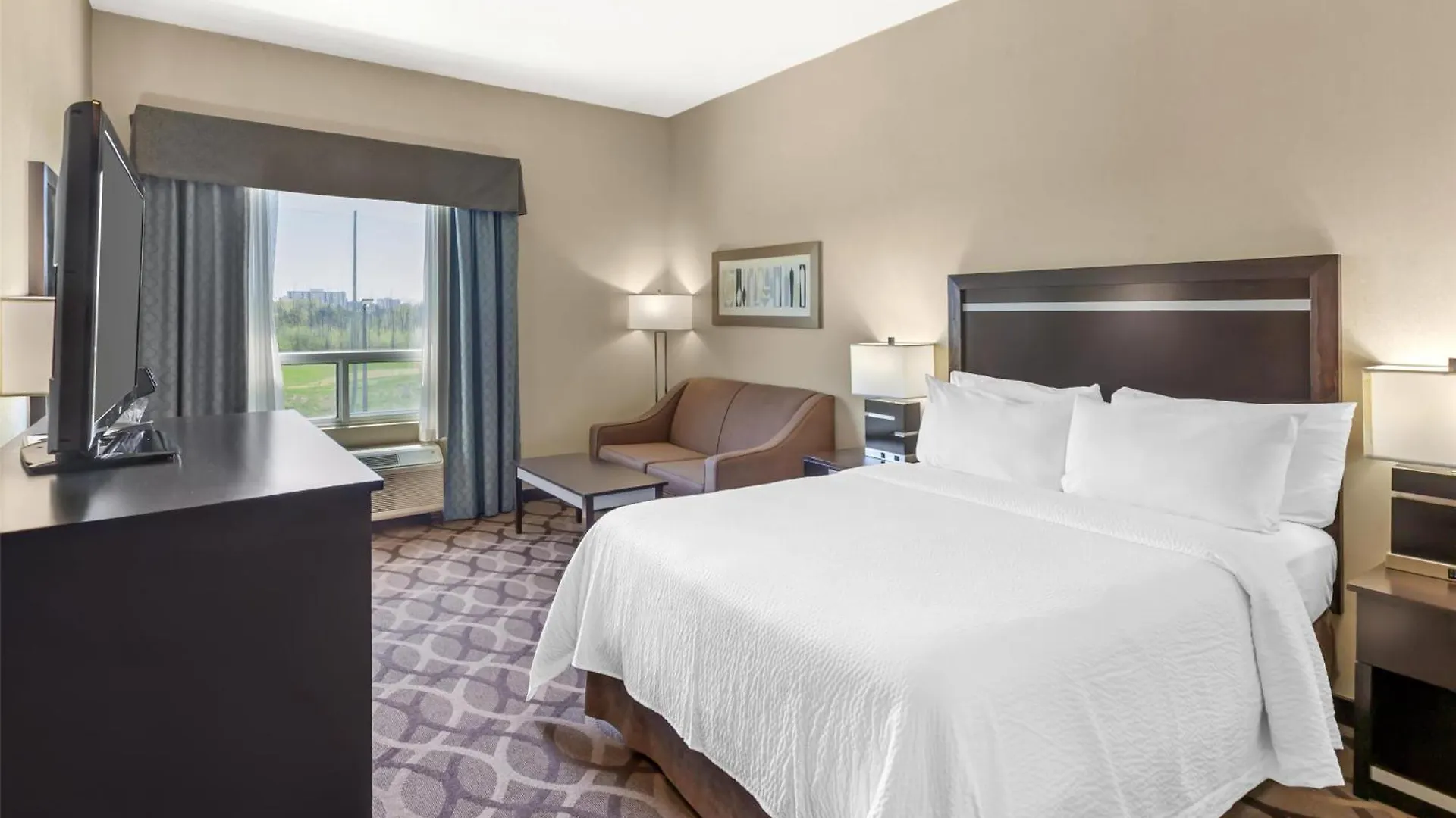 Best Western Plus Travel Hotel Toronto Airport