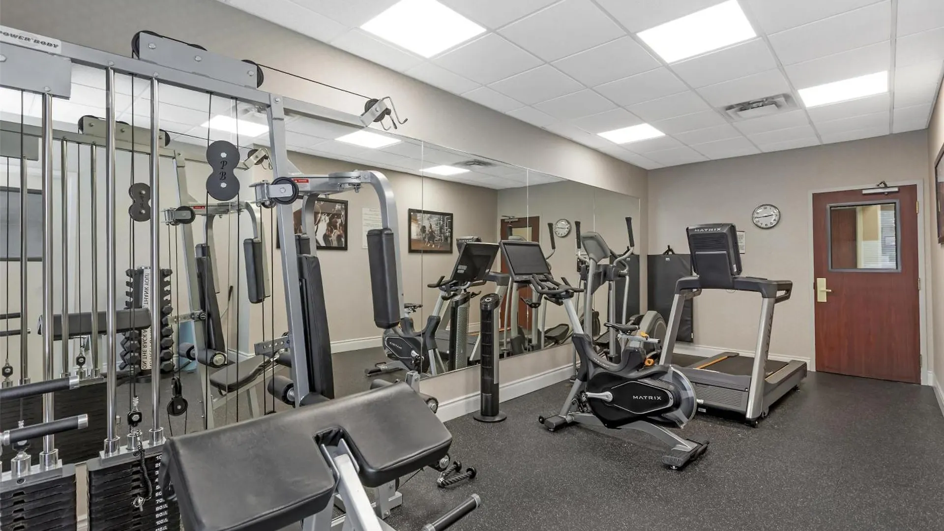 Best Western Plus Travel Hotel Toronto Airport