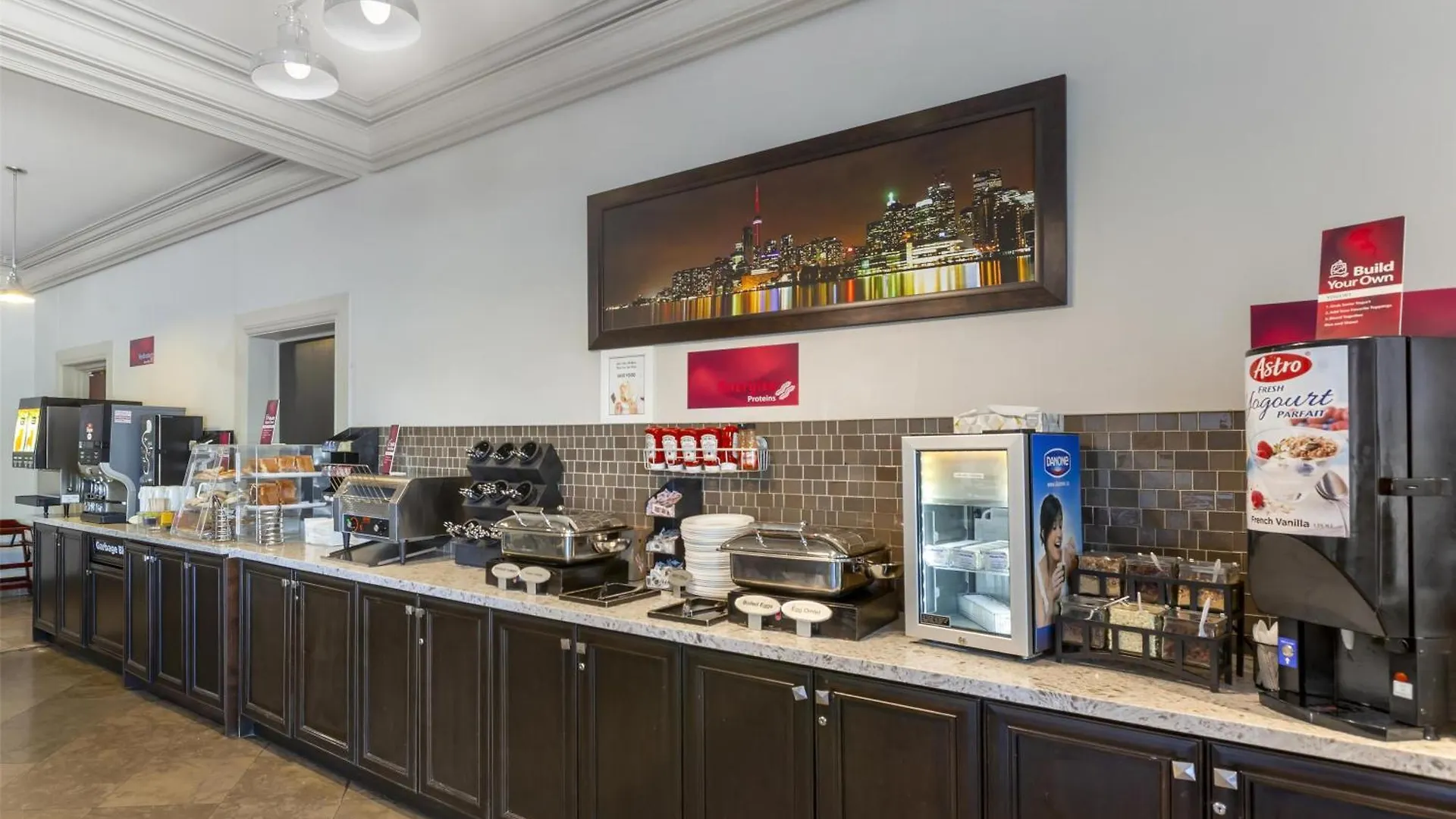 Best Western Plus Travel Hotel Toronto Airport