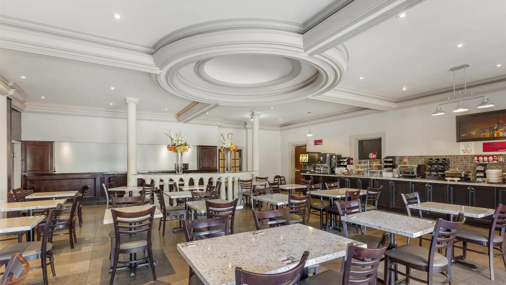 ***  Best Western Plus Travel Hotel Toronto Airport Canada
